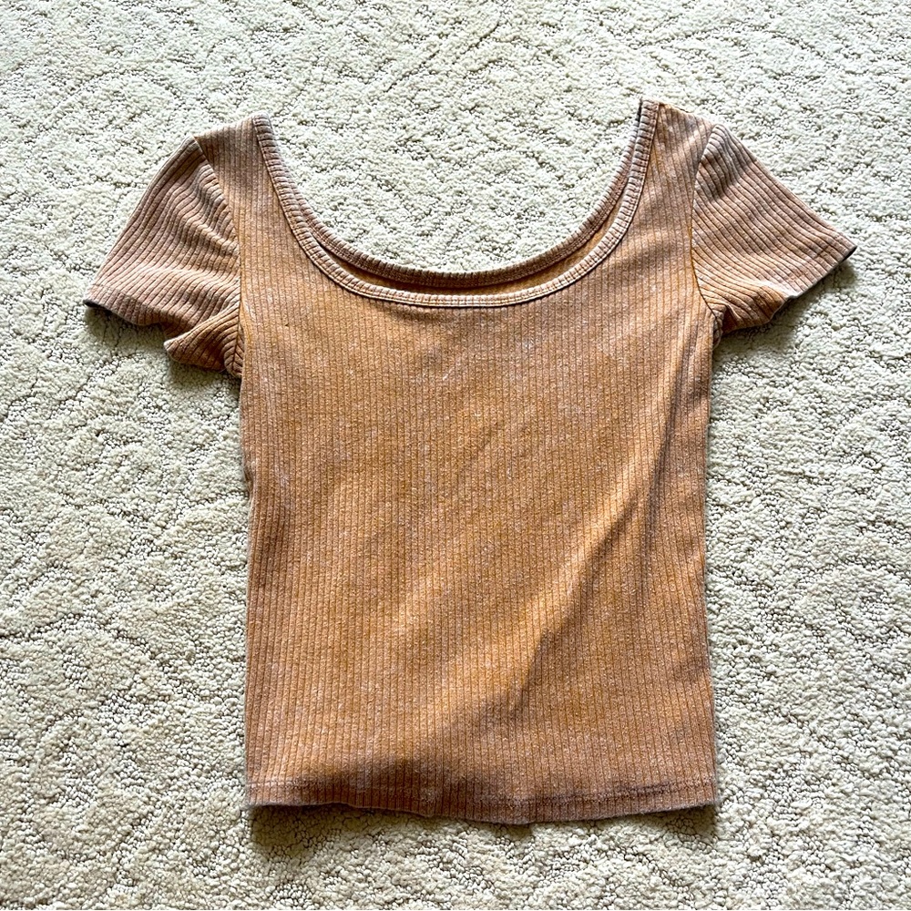 This shirt is so cute and comfortable! Perfect condition, barely worn.